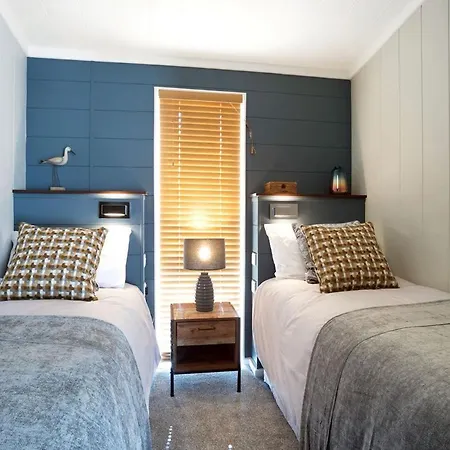 Hotel Flusco Wood